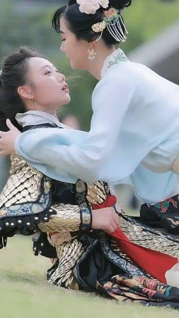 吃瓜第三视角直播视频在线观看,吃瓜直播现场,带你领略网络红人的魅力瞬间