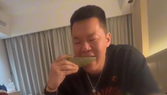 吃瓜很多的视频,视频热潮背后的故事