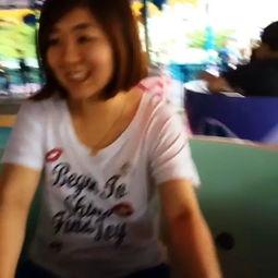 张妮吃贝贝瓜视频,甜蜜瞬间引网友热议